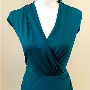 Beautiful deep green plunge dress NWOT